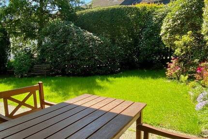 vier Zimmer mit sonnigem Garten