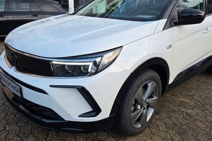 Opel Grandland (X) 18.000 km 21.490 € Erkrath 40699