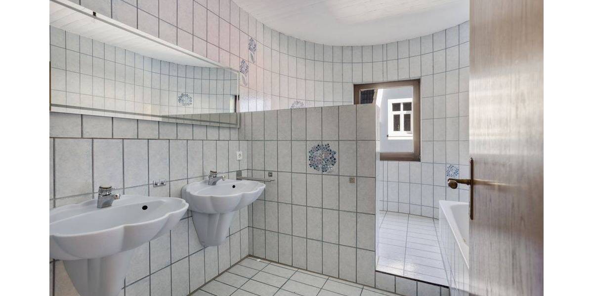 Einfamilienhaus Langenfeld Immigrath - 5 Zimmer, 161 m&sup2;, 649.000&euro; | Angebot:25705750