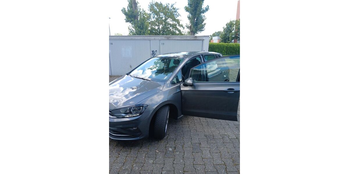 VW Golf Sportsvan 91.000 km 14.900 &euro; Rommerskirchen 41569