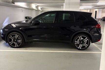 Porsche Cayenne 98.000 km 28.000 &euro; Düsseldorf 40470
