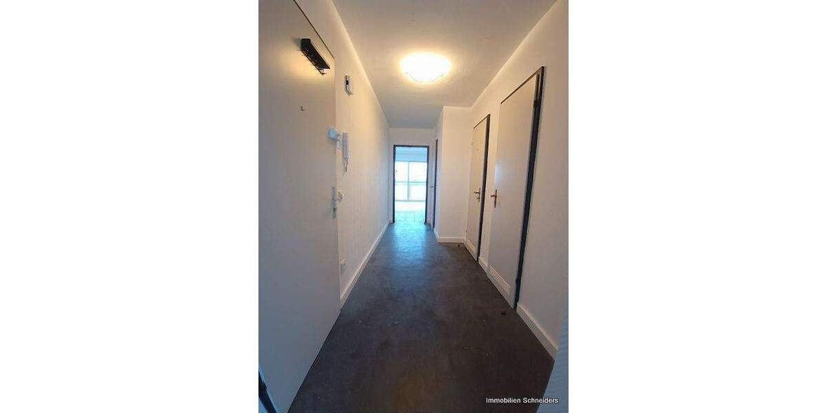 Etagenwohnung Krefeld Cracau - 2 Zimmer, 64 m&sup2;, 580&euro; | Angebot:25734275