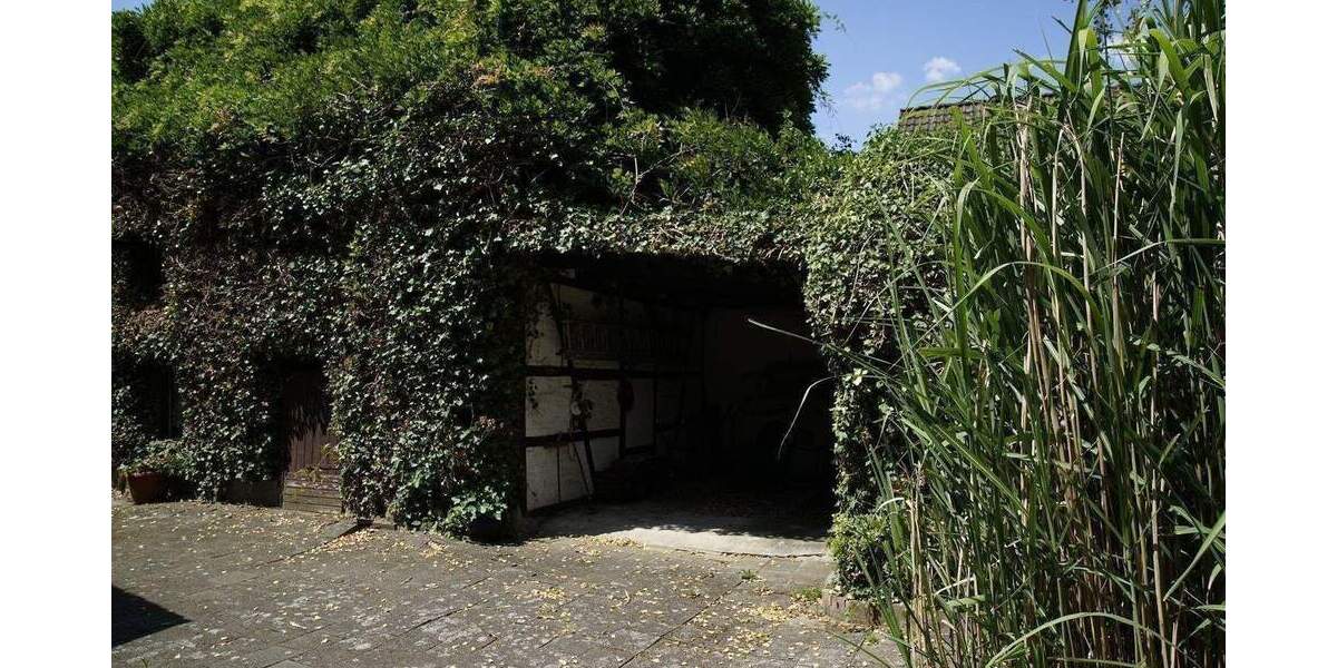 Mehrfamilienhaus, Wohnhaus Düsseldorf Urdenbach - 4 Zimmer, 121 m&sup2;, 739.000&euro; | Angebot:25742631