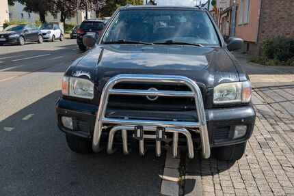 Nissan Pathfinder 300.000 km 2.999 € Essen 45359