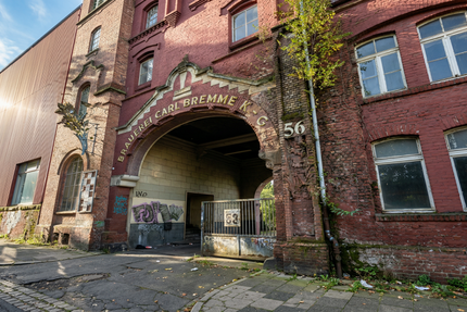 Wohnen mit Außenbereich: Möblierte 2 Zimmer mit Terrasse & Garten - 74 m², EG - Wohnung Wuppertal Barmen | Angebot:25752054