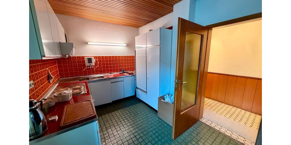 Großzügige 4-Zimmer-Wohnung in zentraler Lage von Velbert-Neviges 4 zimmer