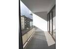 Modernisierte 3-Zimmerwohnung mit Balkon, Einbauküche und Gartenmitbenutzung im Zentrum von Düsseldorf