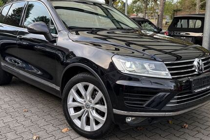VW Touareg 187.000 km 21.899 € Krefeld 47799