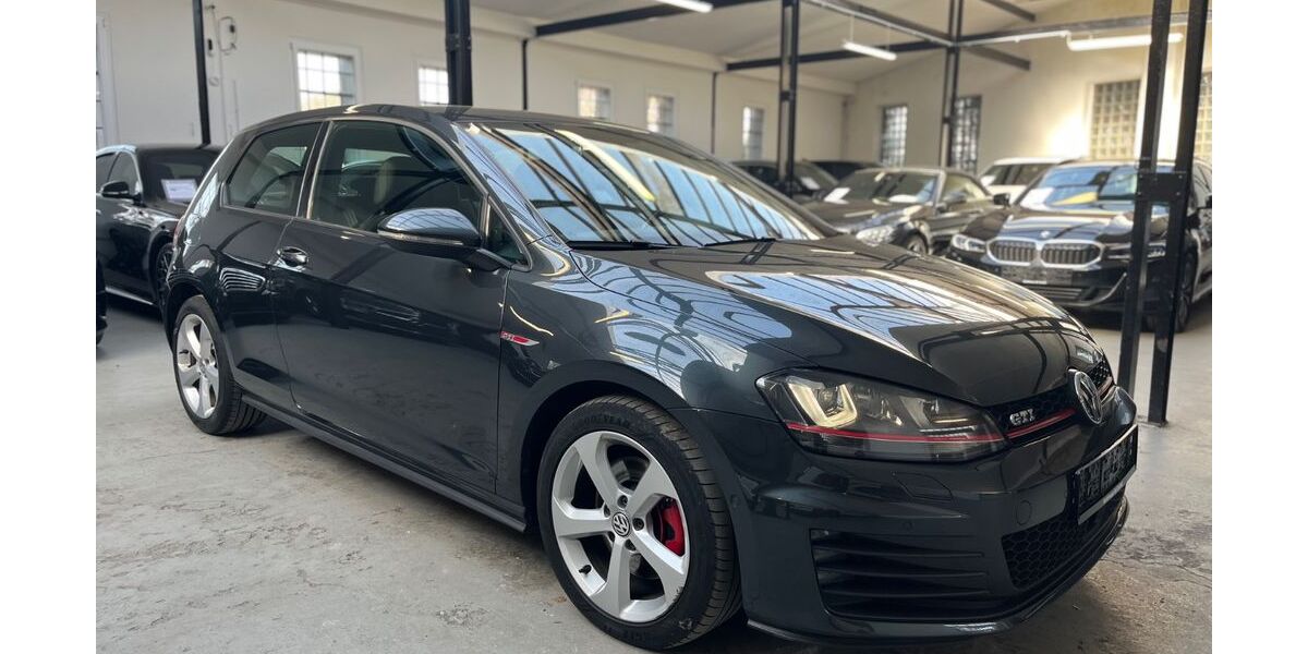 VW Golf 165.000 km 11.450 &euro; Velbert 42551