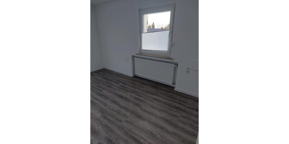 Doppelhaushälfte Leverkusen Bergisch Neukirchen - 5 Zimmer, 135 m&sup2;, 1.400&euro; | Angebot:25352176