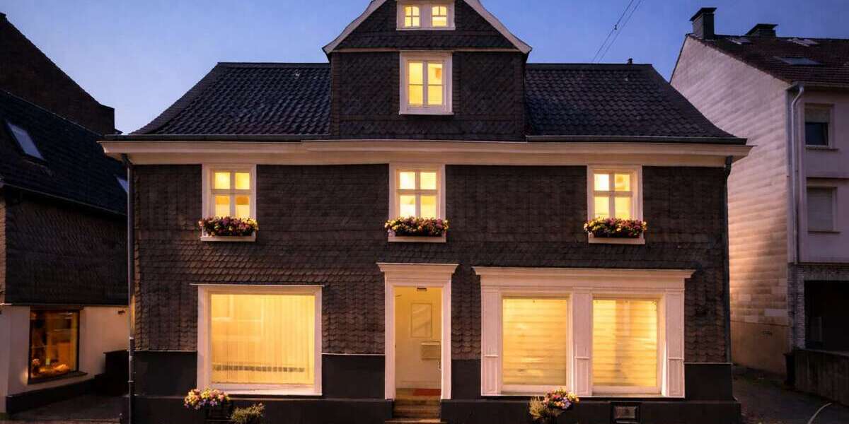 Einfamilienhaus Solingen / Wald Wald - 8 Zimmer, 140 m&sup2;, 299.000&euro; | Angebot:26701402