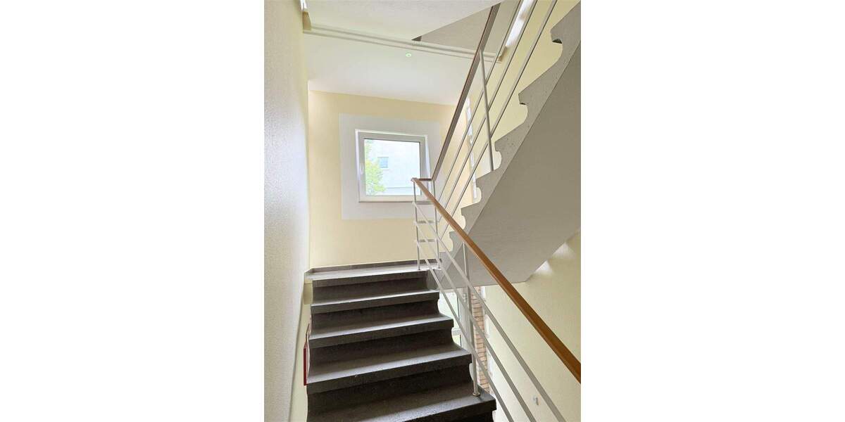 Charmante, freie, 3-Zimmer-Wohnung mit viel Potential in ruhiger, grüner Lage! 3 zimmer