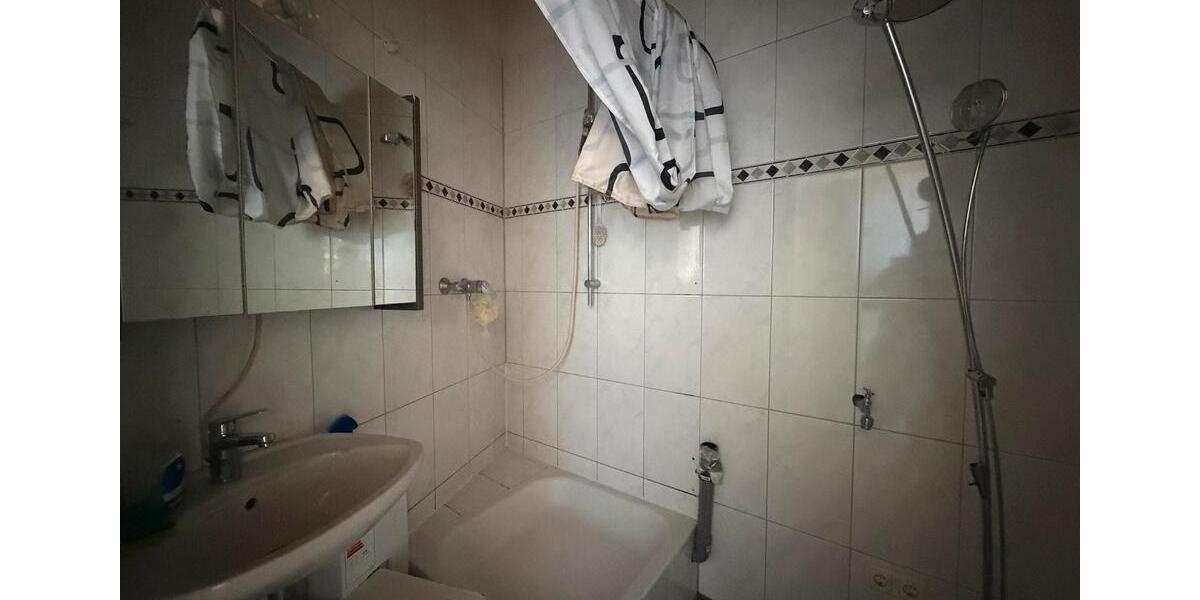 Mehrfamilienhaus, Wohnhaus Mönchengladbach Nord - 9 Zimmer, 210 m&sup2;, 460.000&euro; | Angebot:27133977