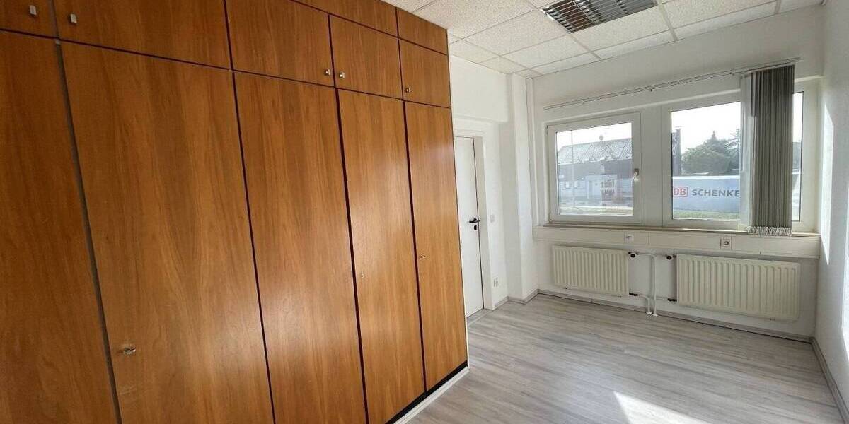 Gewerbeobjekt Langenfeld Richrath - 2.460&euro; | Angebot:23960767