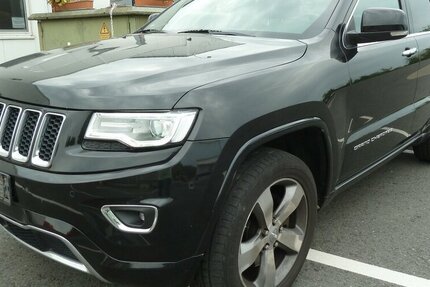 Jeep Grand Cherokee 3.0 CRD Overland Leder Navi Alu20´´ 150.000 km 12.900 &euro; Ratingen 40885