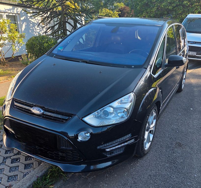 S-Max