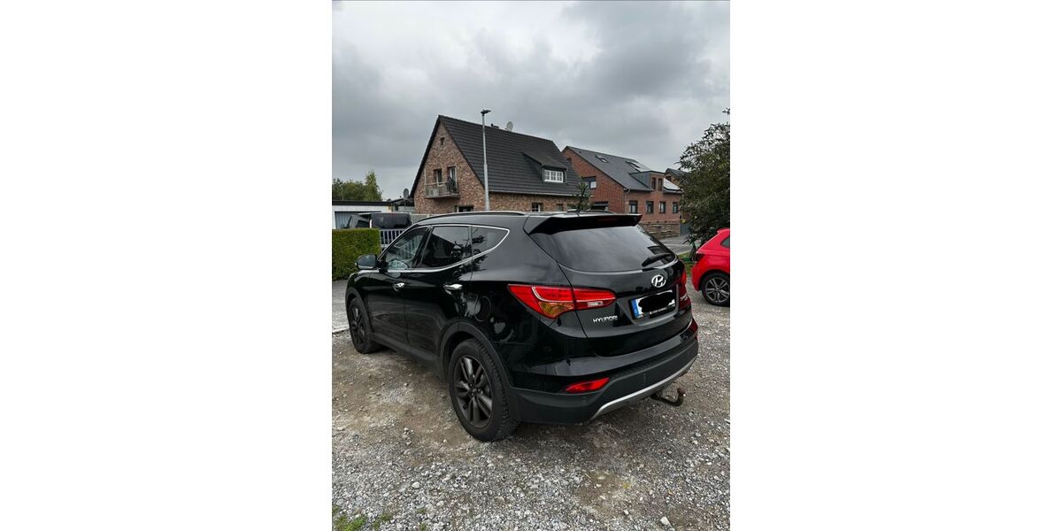 Hyundai SANTA FE 149.533 km 14.499 &euro; Düsseldorf 40625