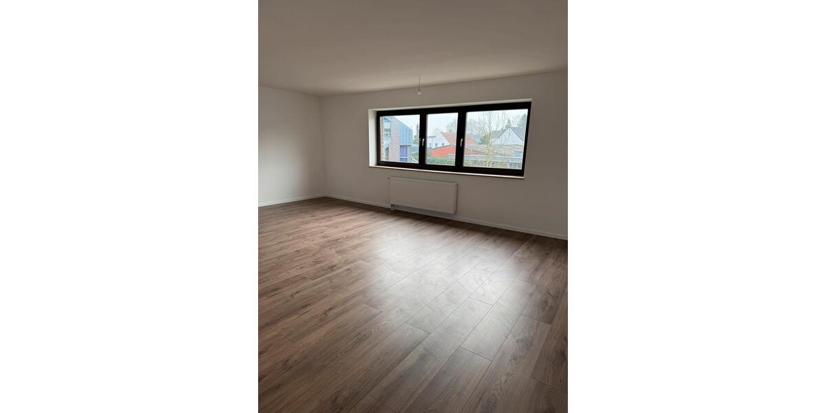 3-Zimmer-Wohnung in Moers-Mitte - Erstbezug nach Sanierung 3 zimmer