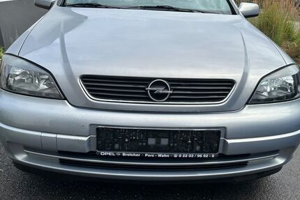Opel Astra 146.093 km 2.499 &euro; Burscheid 51399