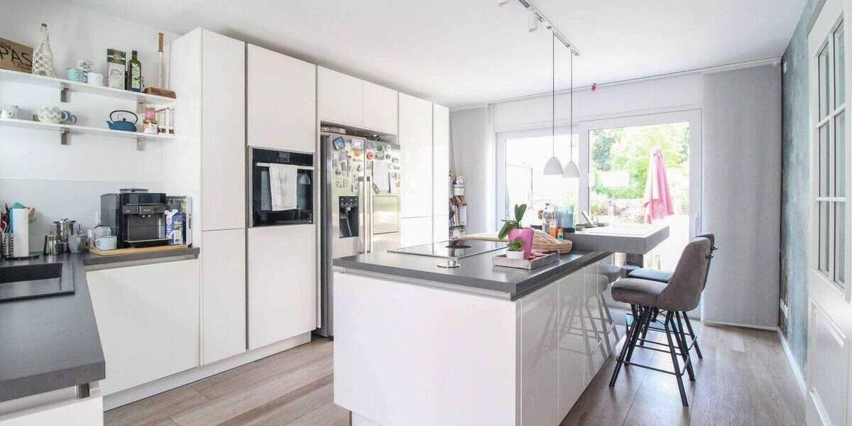 Reihenmittelhaus Düsseldorf Bilk - 4 Zimmer, 146 m&sup2;, 1.399.000&euro; | Angebot:25750364