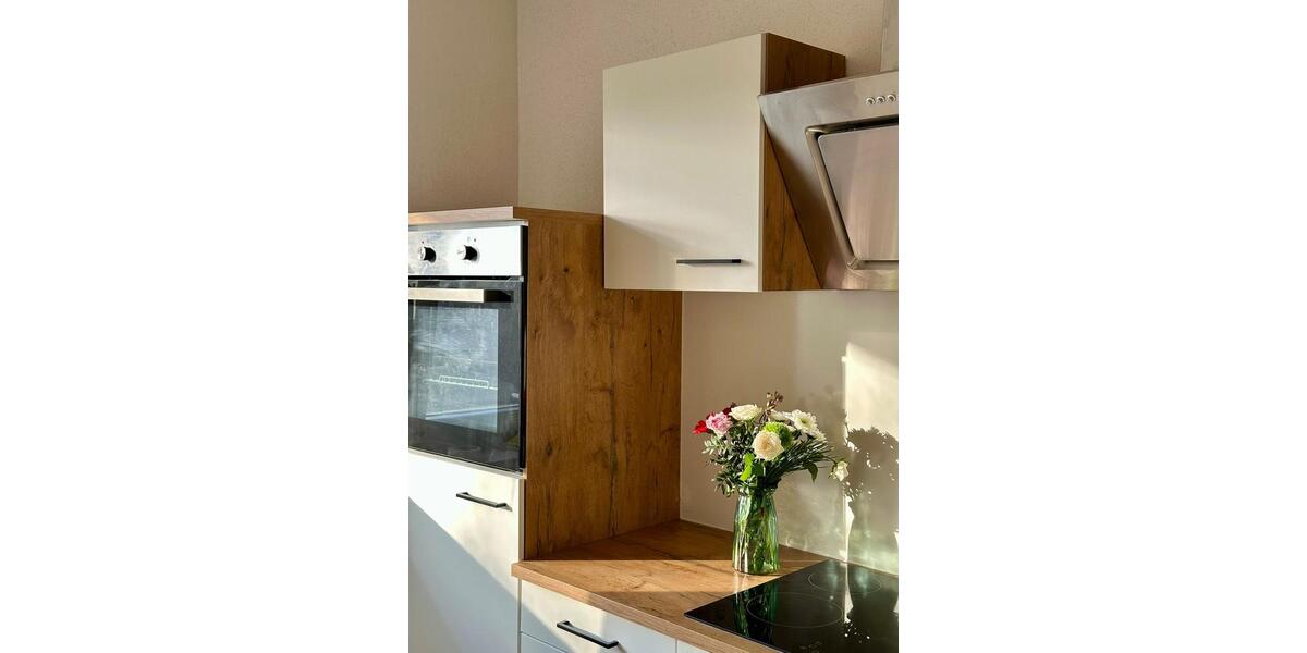 Modernisierte 1-Zimmer-Wohnung mit Einbauküche in Dormagen 1 zimmer