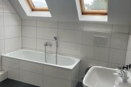 Dachgeschosswohnung ideal für Katzenhalter 3 zimmer