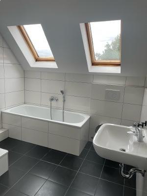 Dachgeschosswohnung ideal für Katzenhalter 3 zimmer