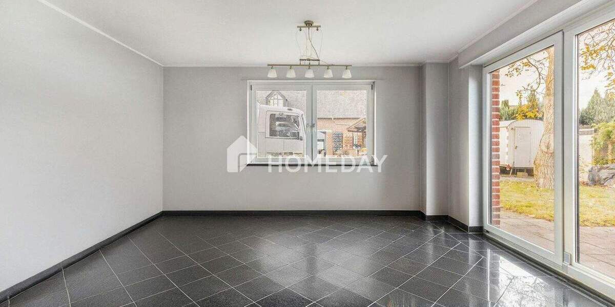 Einfamilienhaus Neuss Holzheim - 7 Zimmer, 253 m&sup2;, 899.000&euro; | Angebot:25108788