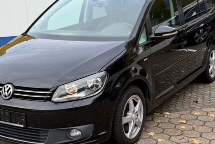 VW Touran 189.000 km 6.250 € Hilden 40721