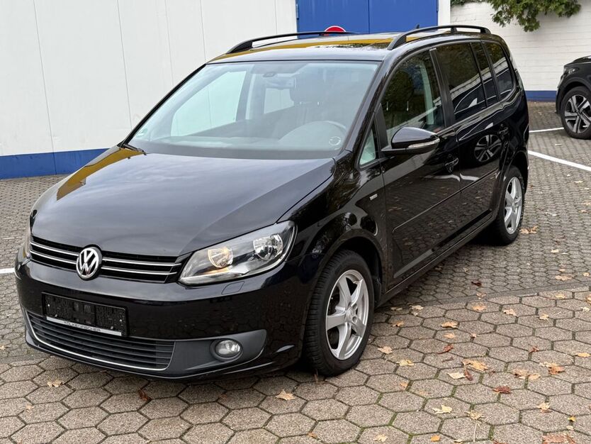 VW Touran 189.000 km 6.250 € Hilden 40721