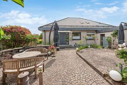 Haus zum Kaufen in Wiehl 539.000 € 155 m²