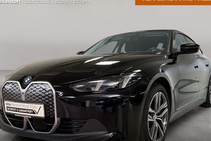 BMW i4 39.776 km 41.999 &euro; Düsseldorf 40237