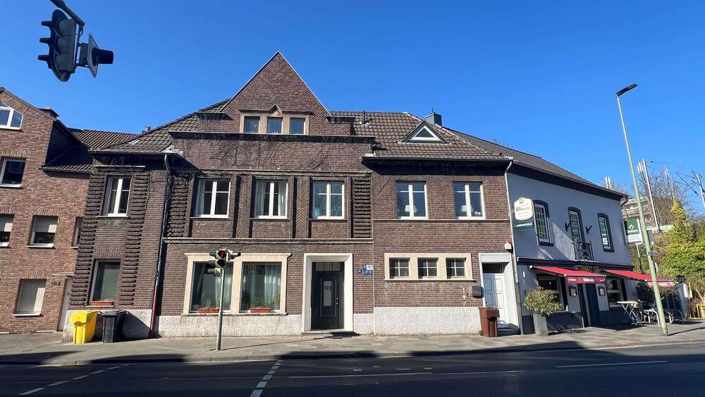 Wohnung zum Kaufen in Neuss 399.000 € 219.85 m² 4 zimmer