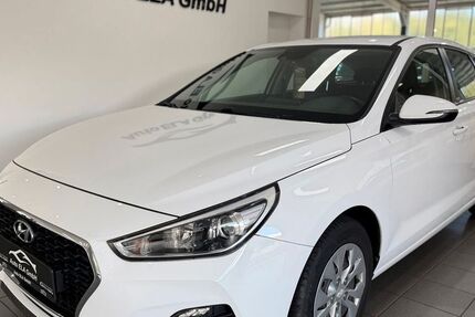 Hyundai i30 50.000 km 13.990 &euro; Heiligenhaus 42579