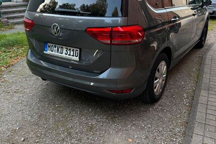 VW Touran 107.000 km 12.999 &euro; Moers 47443