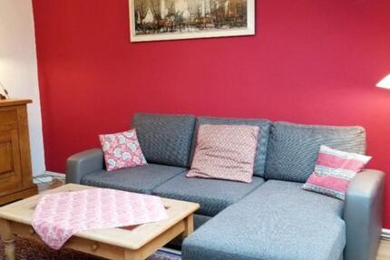 DG Fully furnished apartment right next to central train station 2 zimmer