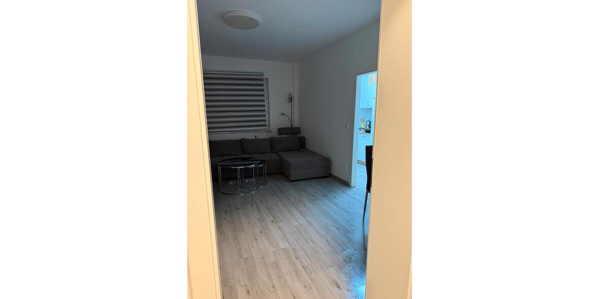Etagenwohnung Duisburg Mittelmeiderich - 1 Zimmer, 50 m&sup2;, 750&euro; | Angebot:25616598