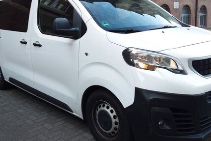 Peugeot Traveller 290.050 km 8.950 &euro; Mülheim an der Ruhr 45473