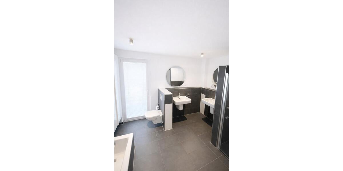 Doppelhaushälfte Mönchengladbach West - 4 Zimmer, 140 m&sup2;, 655.000&euro; | Angebot:27025164
