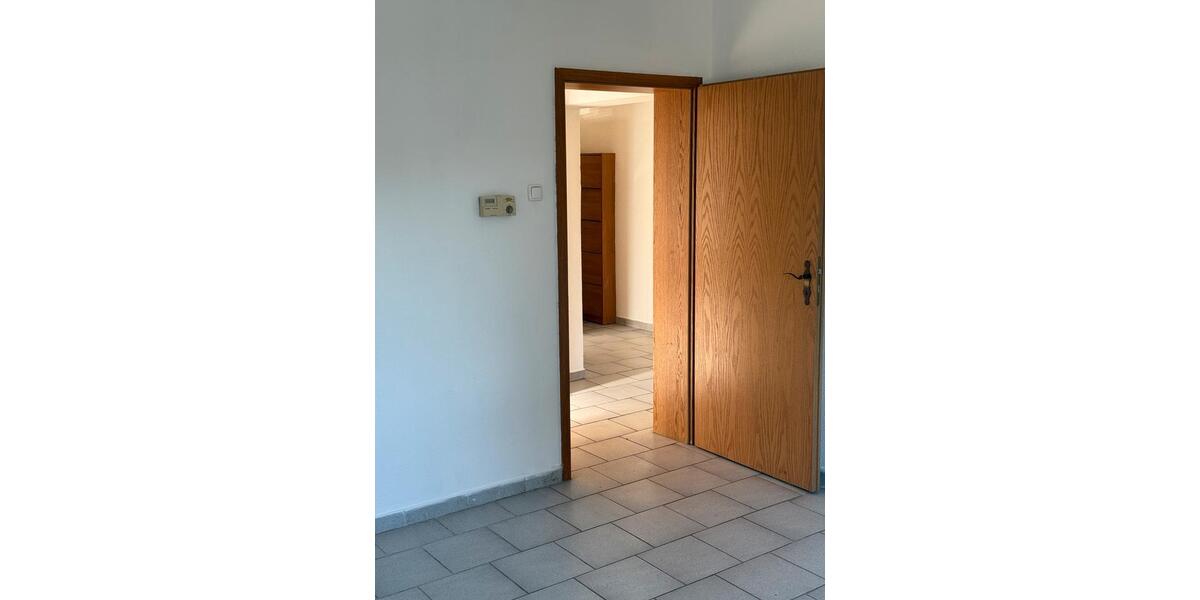 Erdgeschoßwohnung Mönchengladbach Ost - 2 Zimmer, 52 m&sup2;, 98.000&euro; | Angebot:25380004