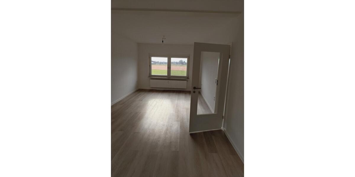 Etagenwohnung Willich - 3 Zimmer, 85 m&sup2;, 900&euro; | Angebot:25596572