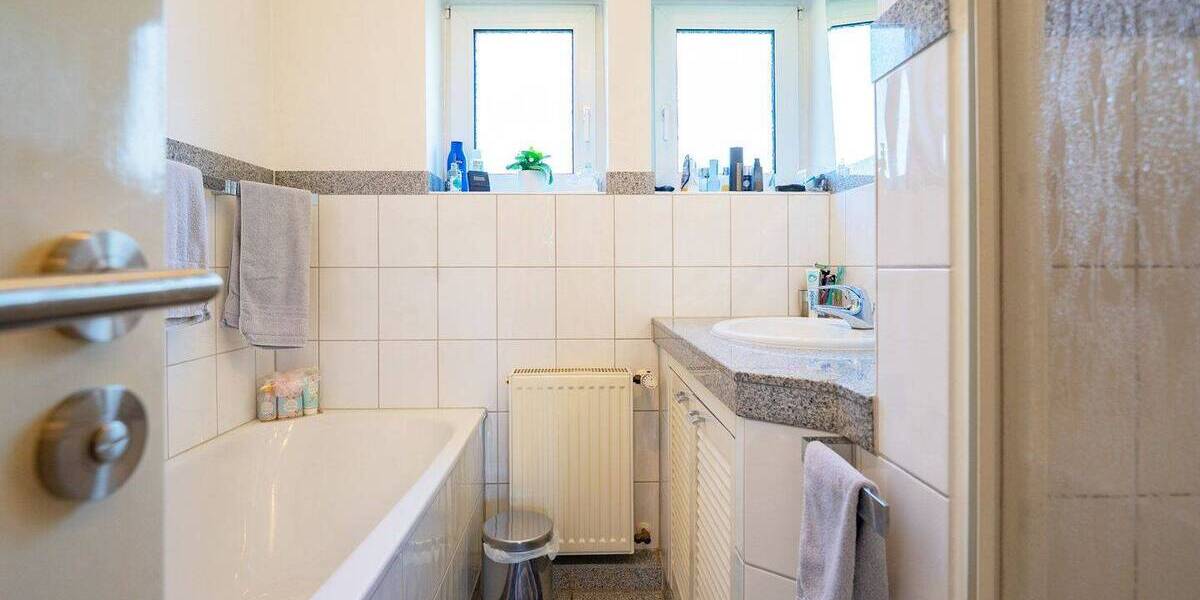Doppelhaushälfte Krefeld / Kempener Feld/Baackeshof Kempener Feld/Baakeshof - 8 Zimmer, 191 m&sup2;, 515.000&euro; | Angebot:26436117