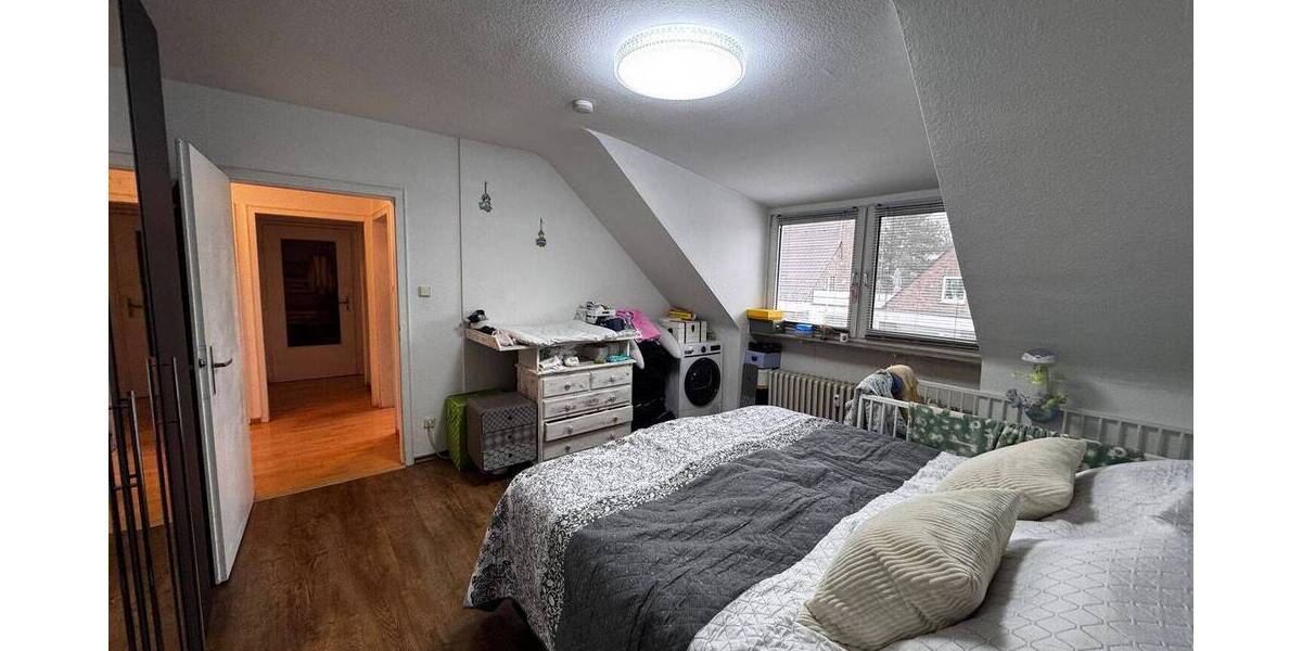 Etagenwohnung Düsseldorf Mörsenbroich - 3 Zimmer, 83 m&sup2;, 309.000&euro; | Angebot:26345565