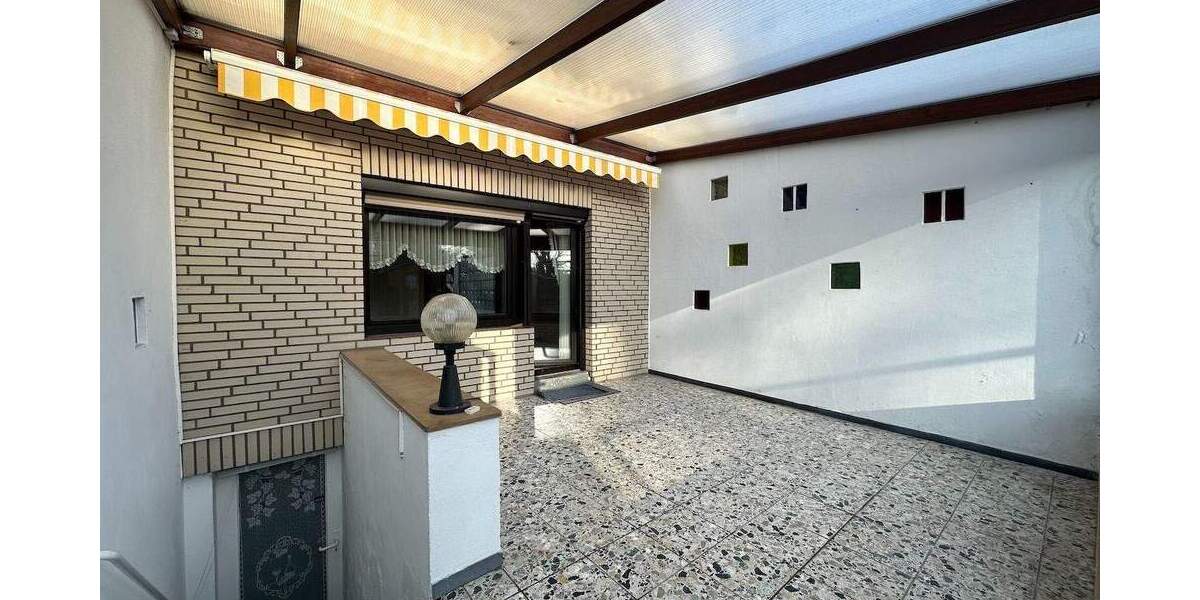 Gut geschnittenes Reihenhaus mit schönem Sonnengarten 3 zimmer