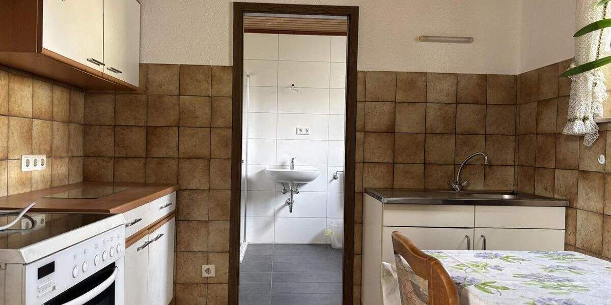 Einfamilienhaus Krefeld Fischeln - 9 Zimmer, 140 m&sup2;, 439.000&euro; | Angebot:25693360