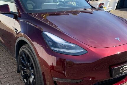 Tesla Model Y 21.956 km 42.750 &euro; Kaarst 41564