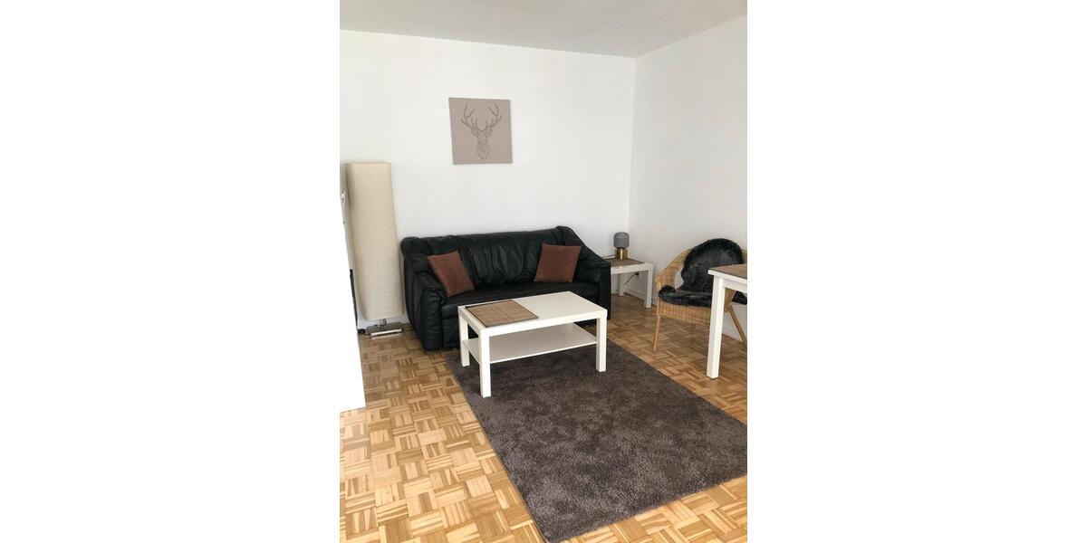 Hochparterre Düsseldorf Stadtbezirk 5 - 2 Zimmer, 46 m&sup2;, 990&euro; | Angebot:24979675