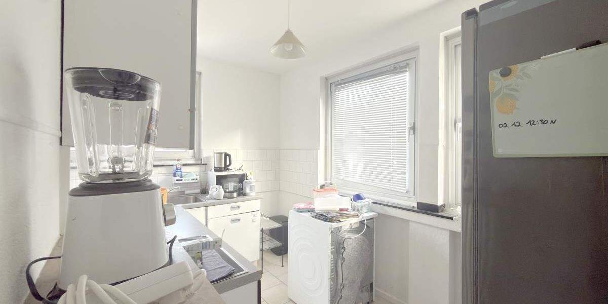 Einbauküche! Tageslichtbadezimmer! Aufzug! Super Lage! 2 zimmer