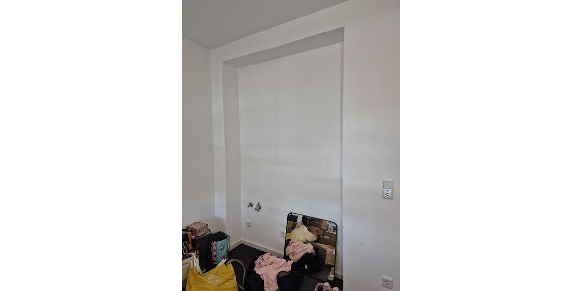 Etagenwohnung Düsseldorf Oberbilk - 1 Zimmer, 30 m&sup2;, 650&euro; | Angebot:25613550