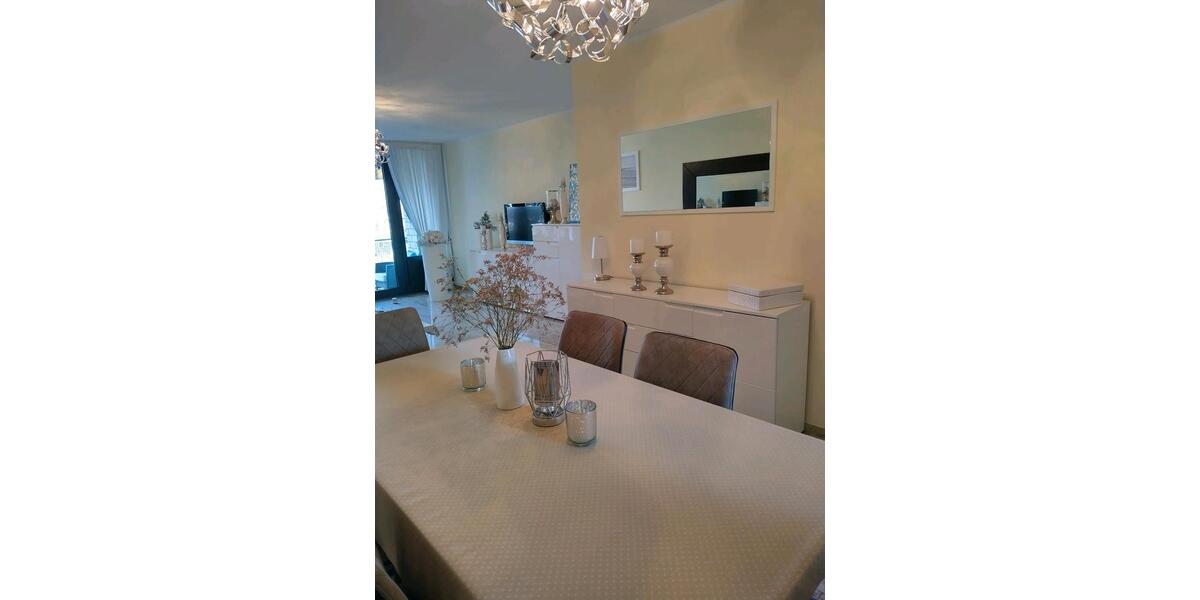 Etagenwohnung Düsseldorf Stadtbezirk 5 - 3 Zimmer, 84 m&sup2;, 370.000&euro; | Angebot:25310991